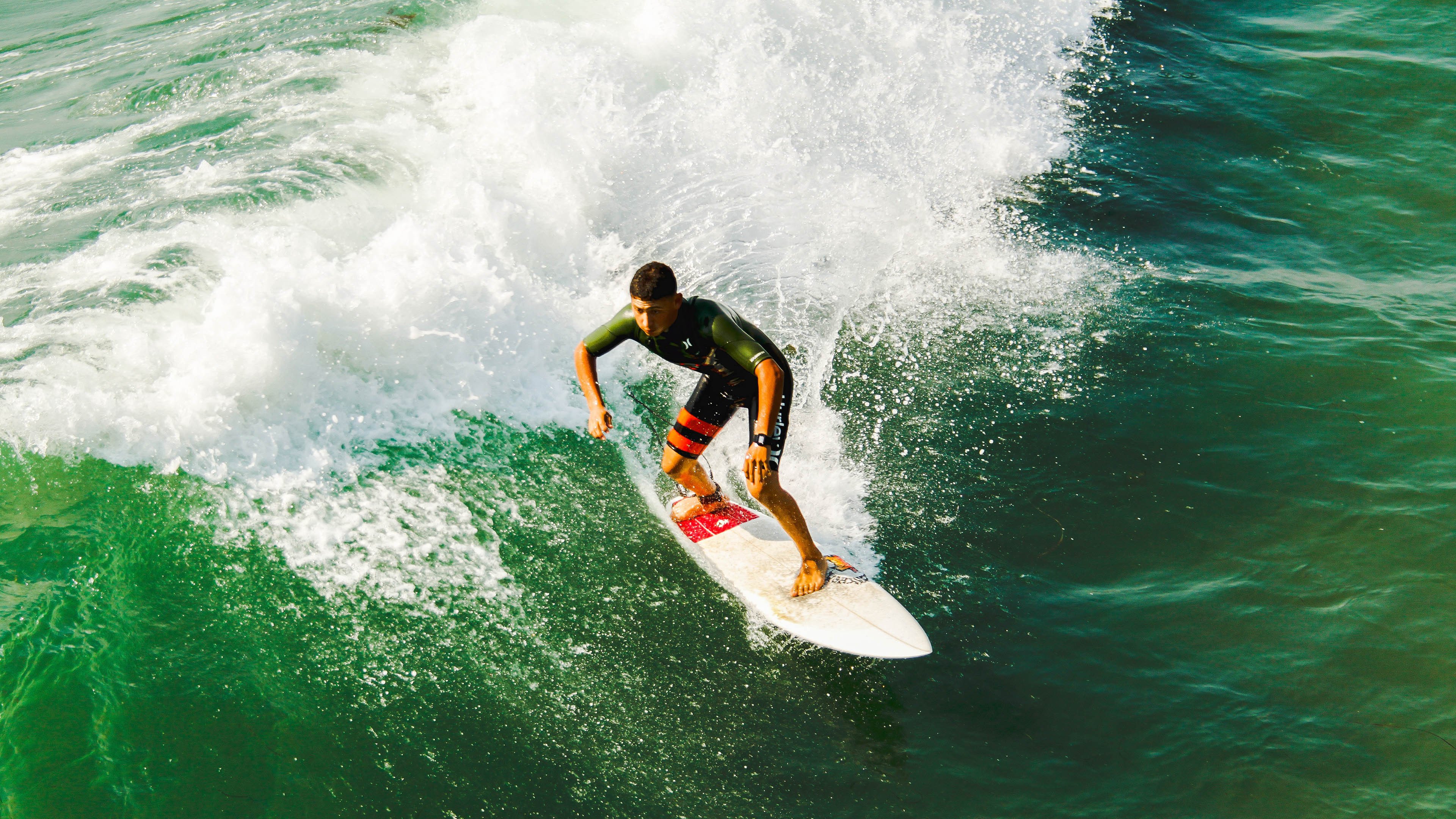 曼城锋无力，输给伯恩茅斯，英超争冠前景岌岌可危，英超球队曼城